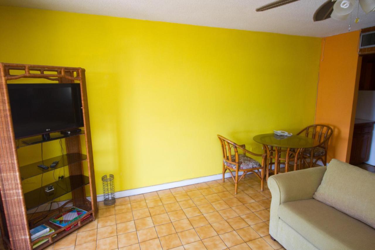 Deluxe Montego Bay Club Studio & Suites 외부 사진