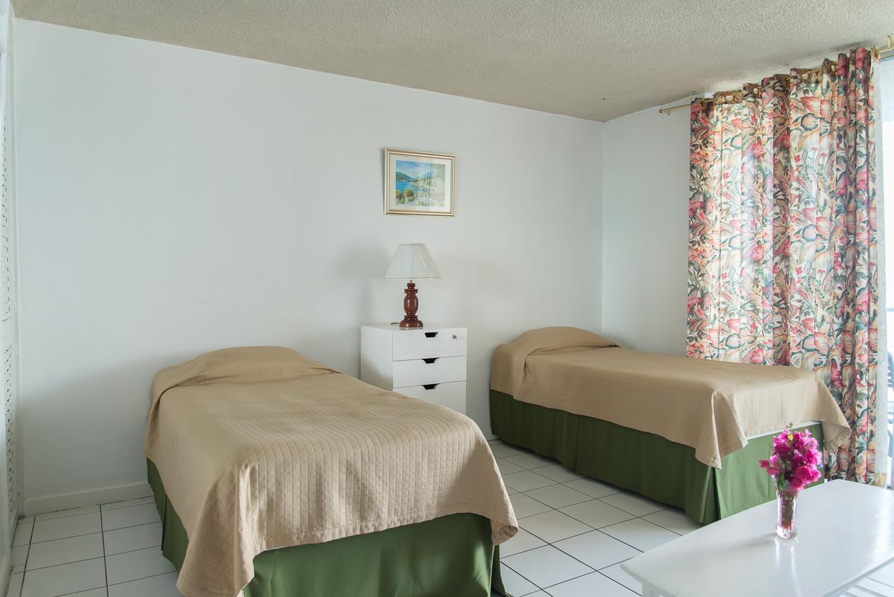 Deluxe Montego Bay Club Studio & Suites 외부 사진