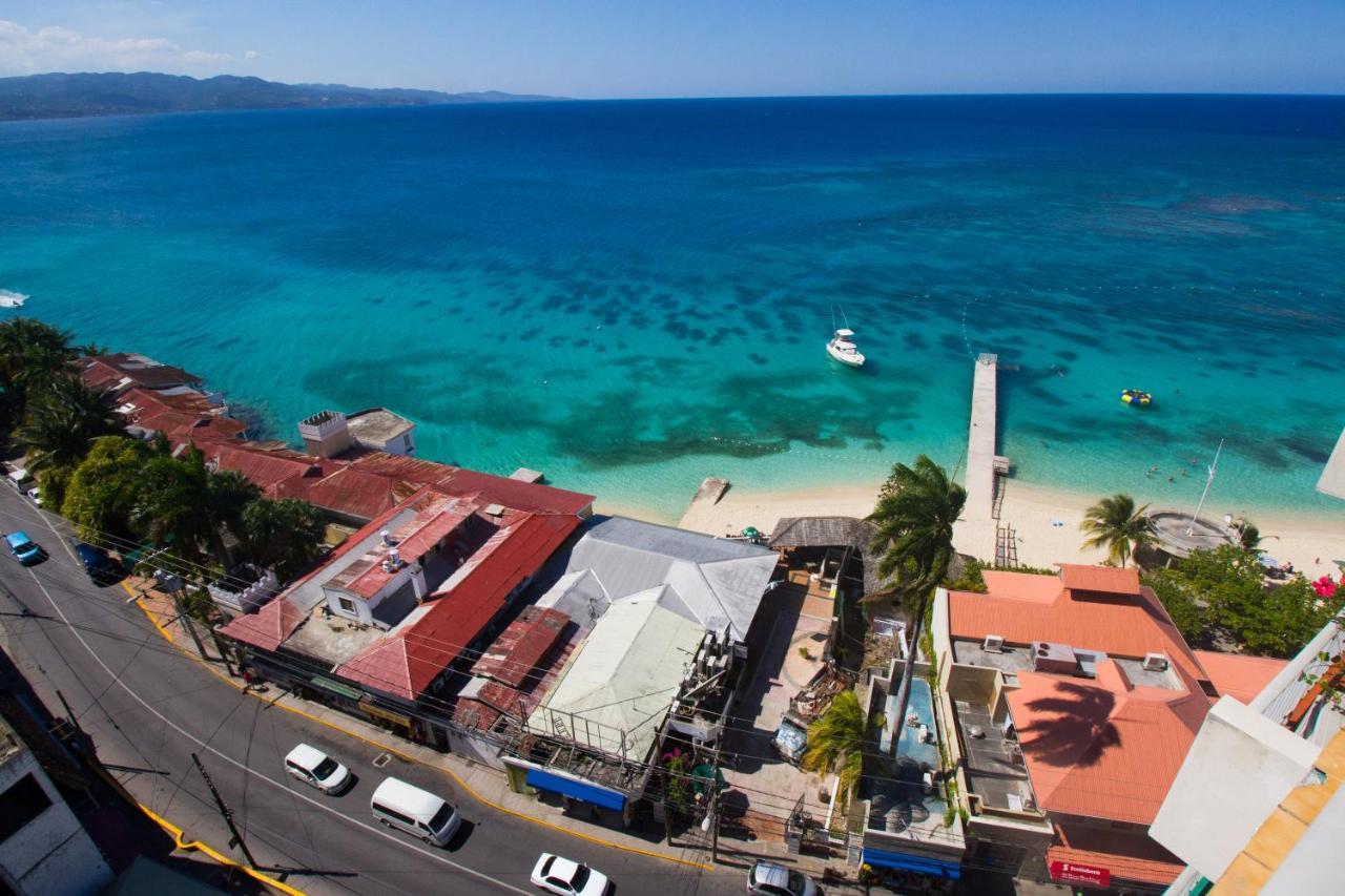 Deluxe Montego Bay Club Studio & Suites 외부 사진