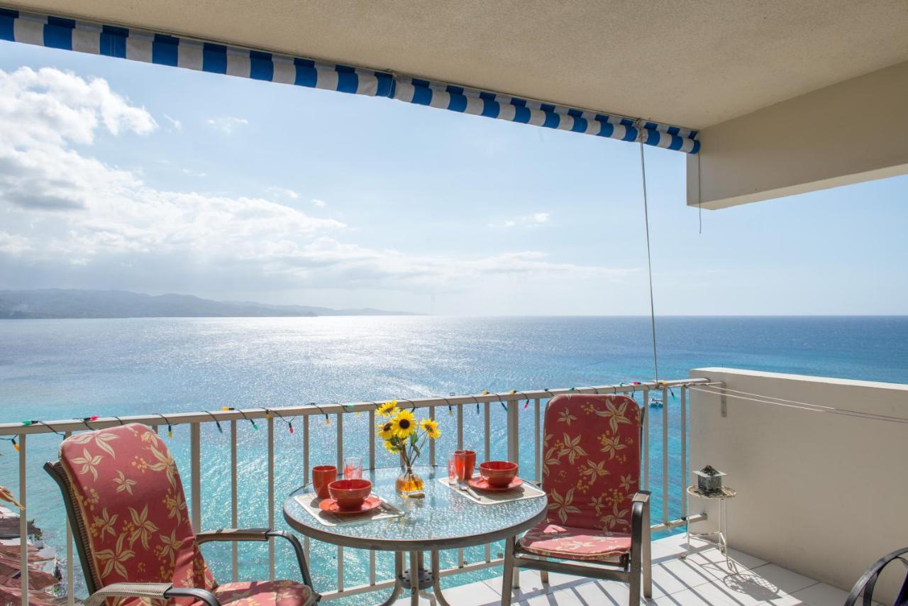 Deluxe Montego Bay Club Studio & Suites 외부 사진