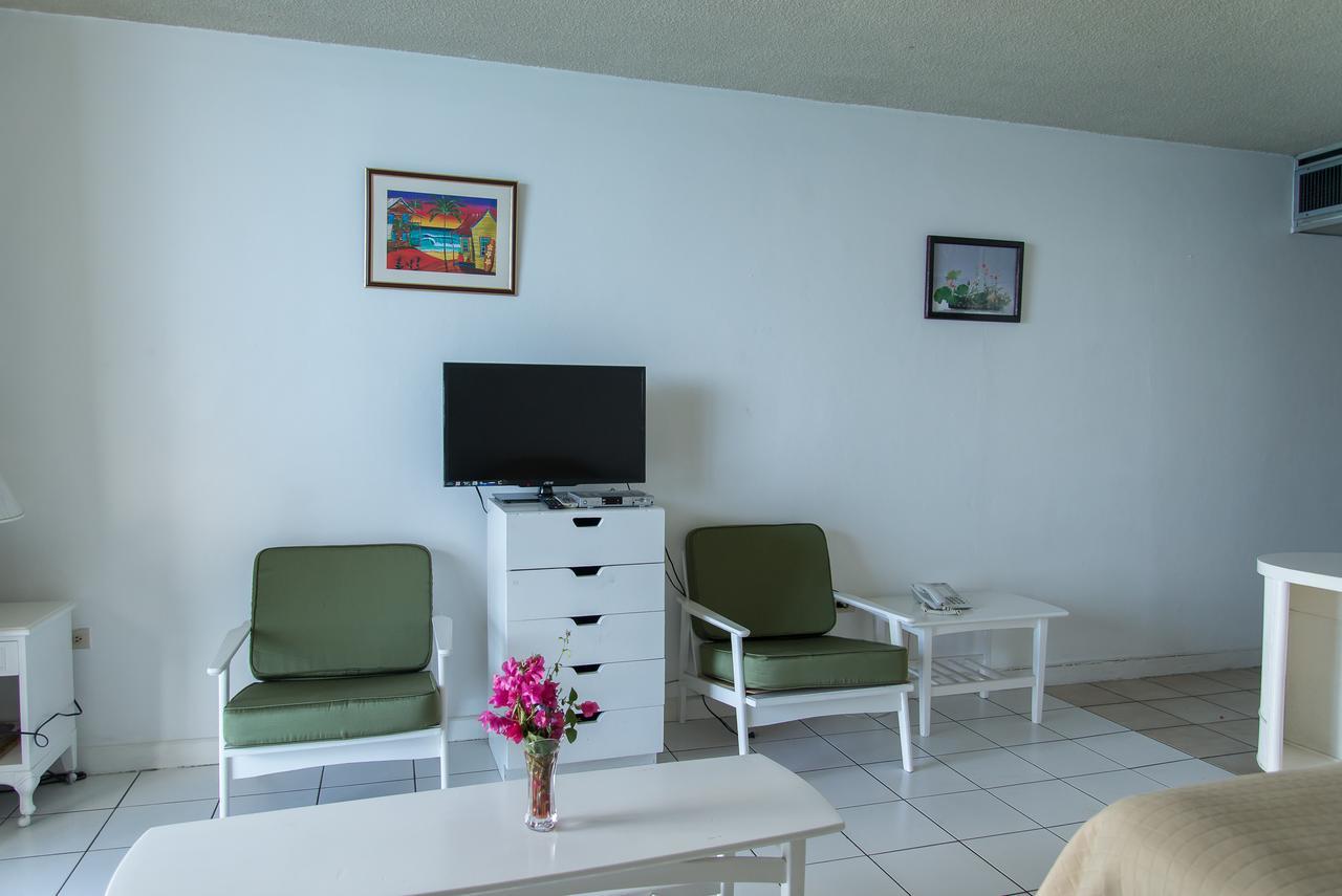 Deluxe Montego Bay Club Studio & Suites 외부 사진